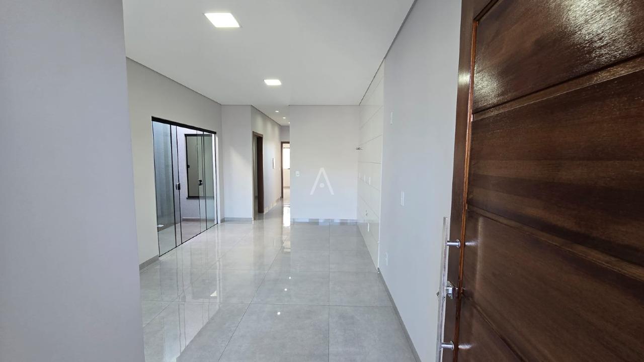 Casa Residencial para à venda no Bairro PINHEIRINHO em TOLEDO: 