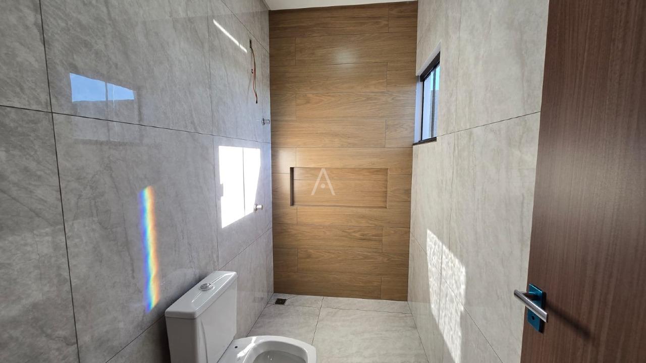 Casa Residencial para à venda no Bairro PINHEIRINHO em TOLEDO: 