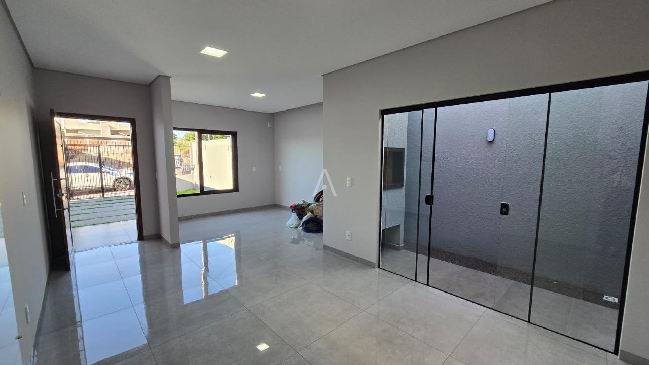 Casa Residencial para à venda no Bairro PINHEIRINHO em TOLEDO: 