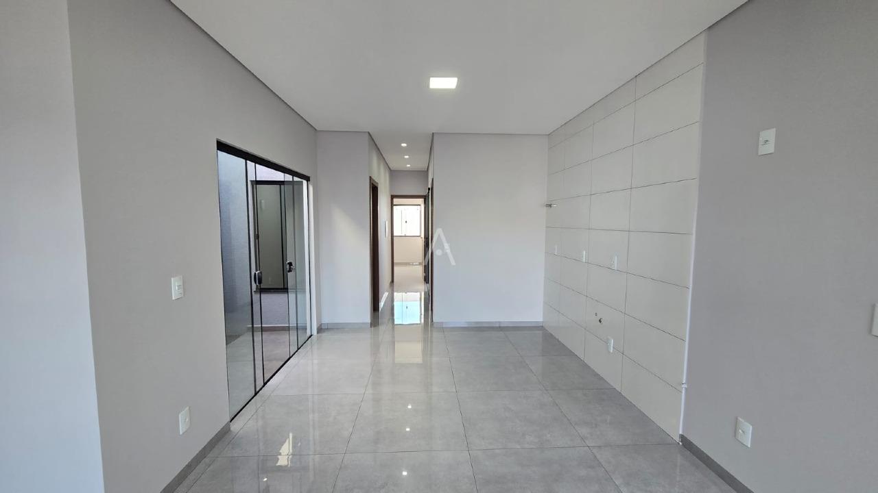 Casa Residencial para à venda no Bairro PINHEIRINHO em TOLEDO: 