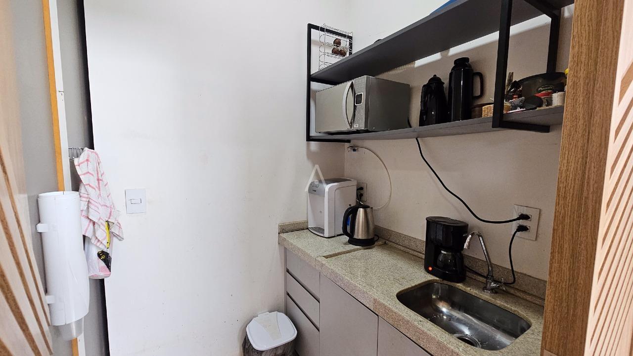 Barracão Comercial para para aluguel no Bairro CANADA em CASCAVEL: