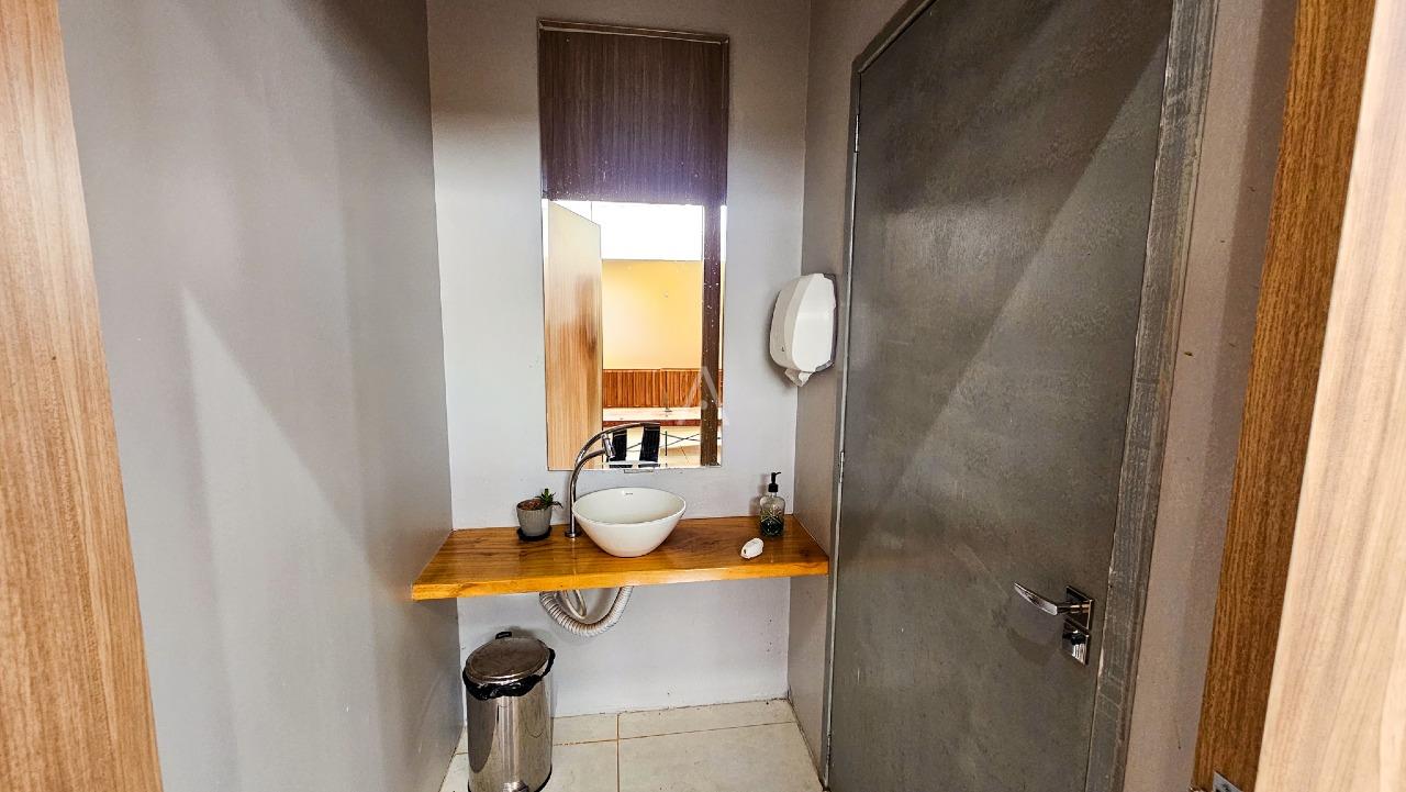 Barracão Comercial para para aluguel no Bairro CANADA em CASCAVEL: