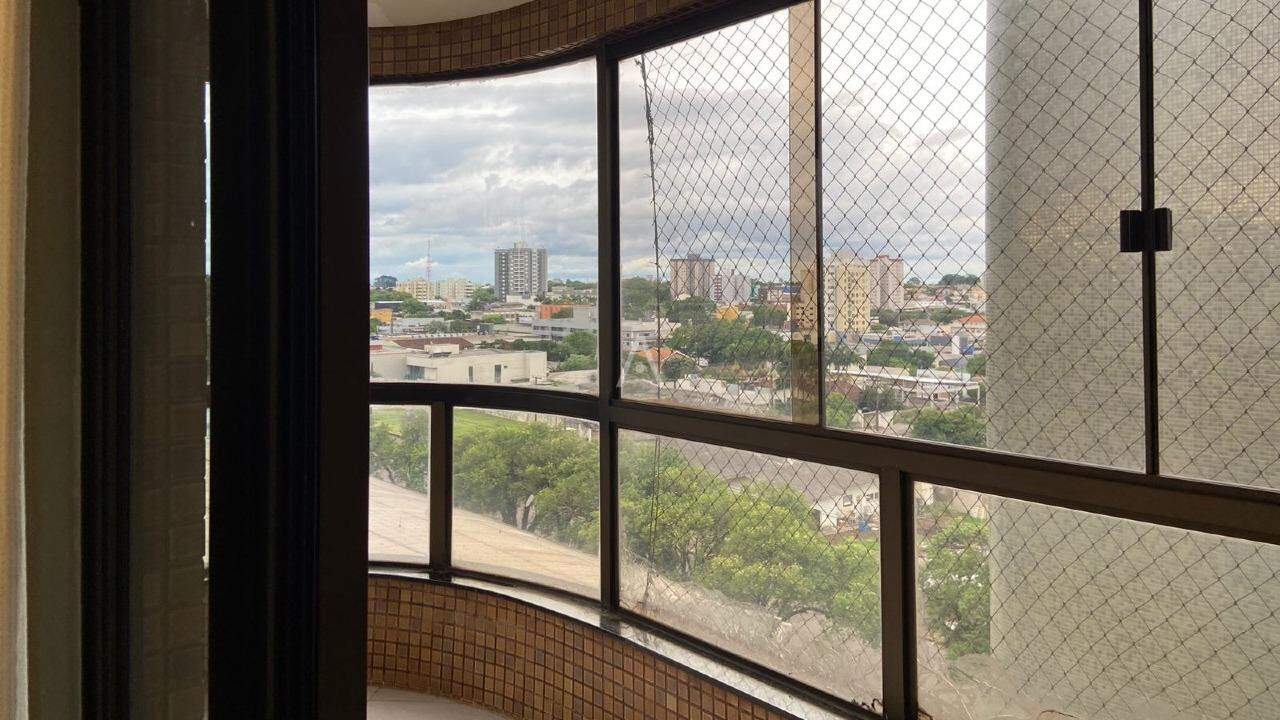 Apartamento para à venda no Bairro REGIAO DO LAGO em CASCAVEL: 
