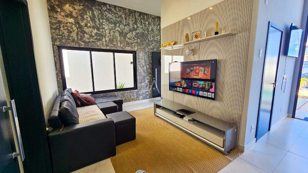 Casa Residencial para à venda no Bairro FLORESTA em CASCAVEL: 