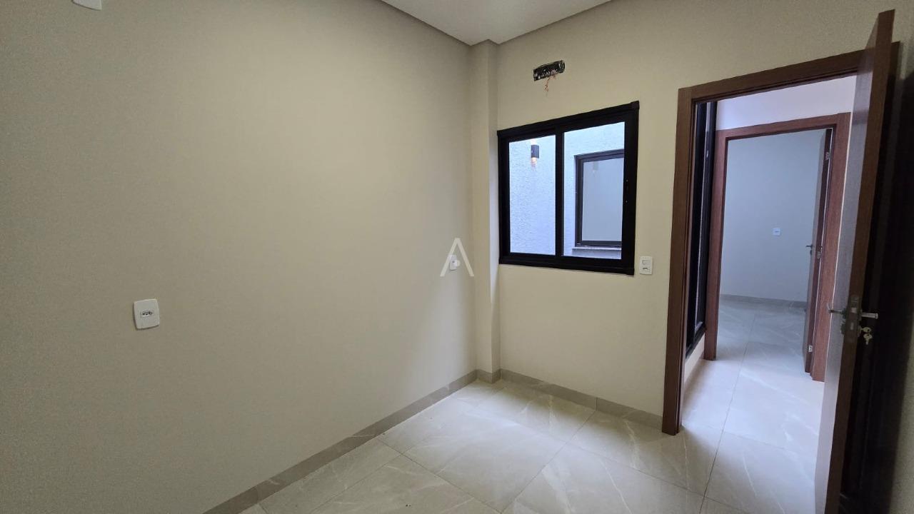 Casa Residencial para à venda no Bairro Cristo Rei em TOLEDO: 