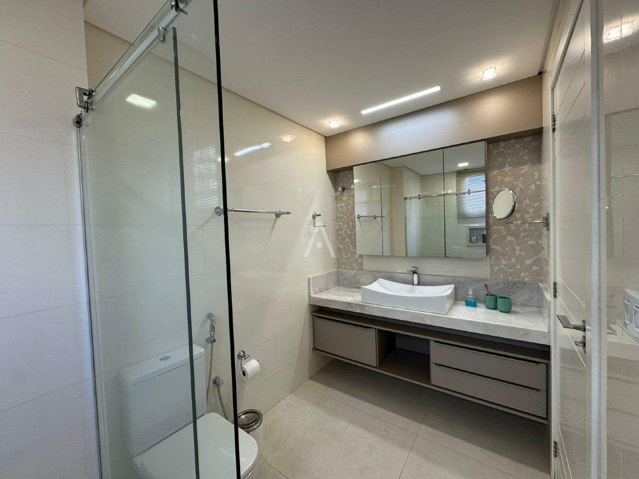 Apartamento para à venda no Bairro CENTRO em TOLEDO: