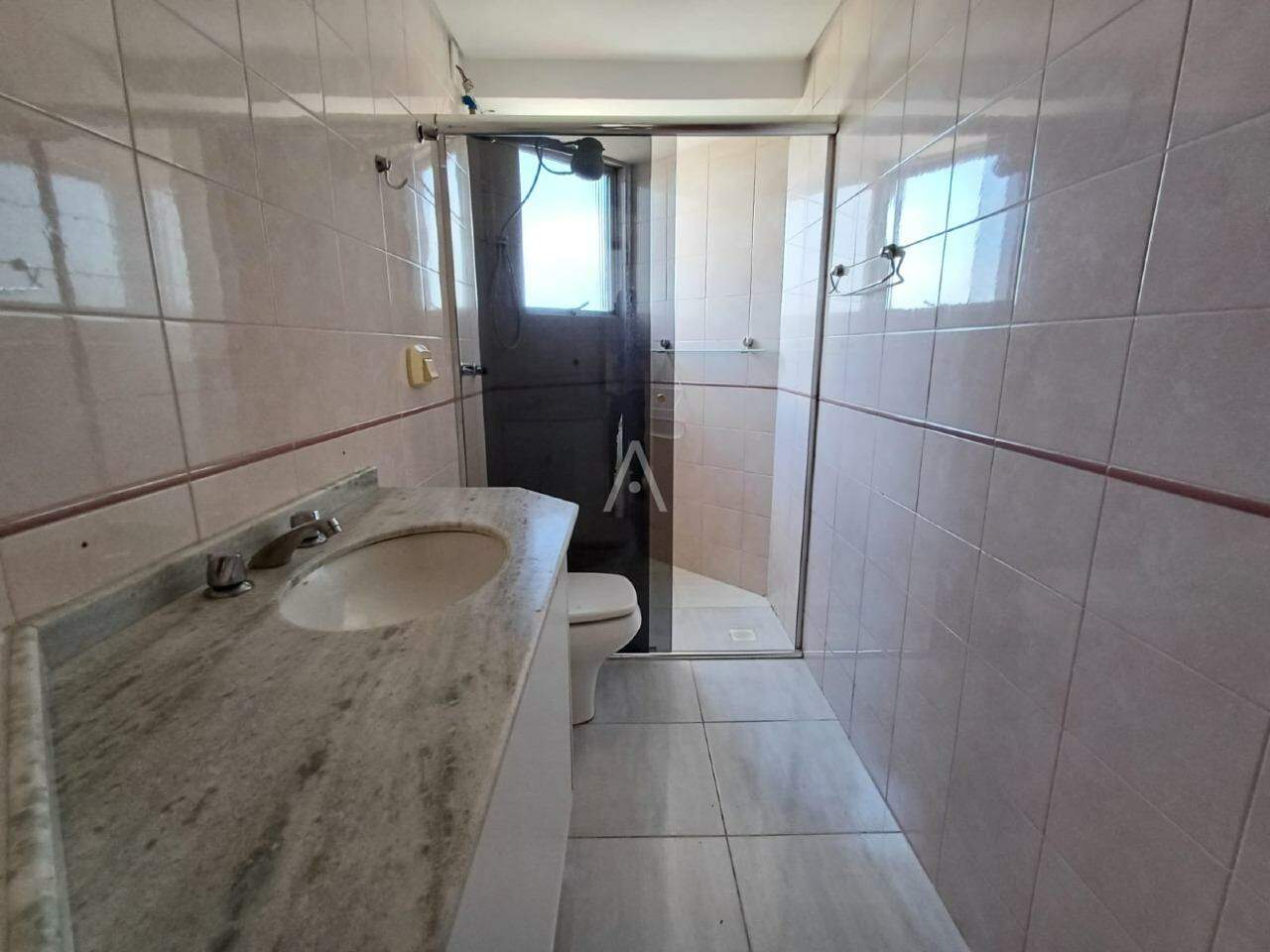 Apartamento para para aluguel no Bairro CENTRO em CASCAVEL: