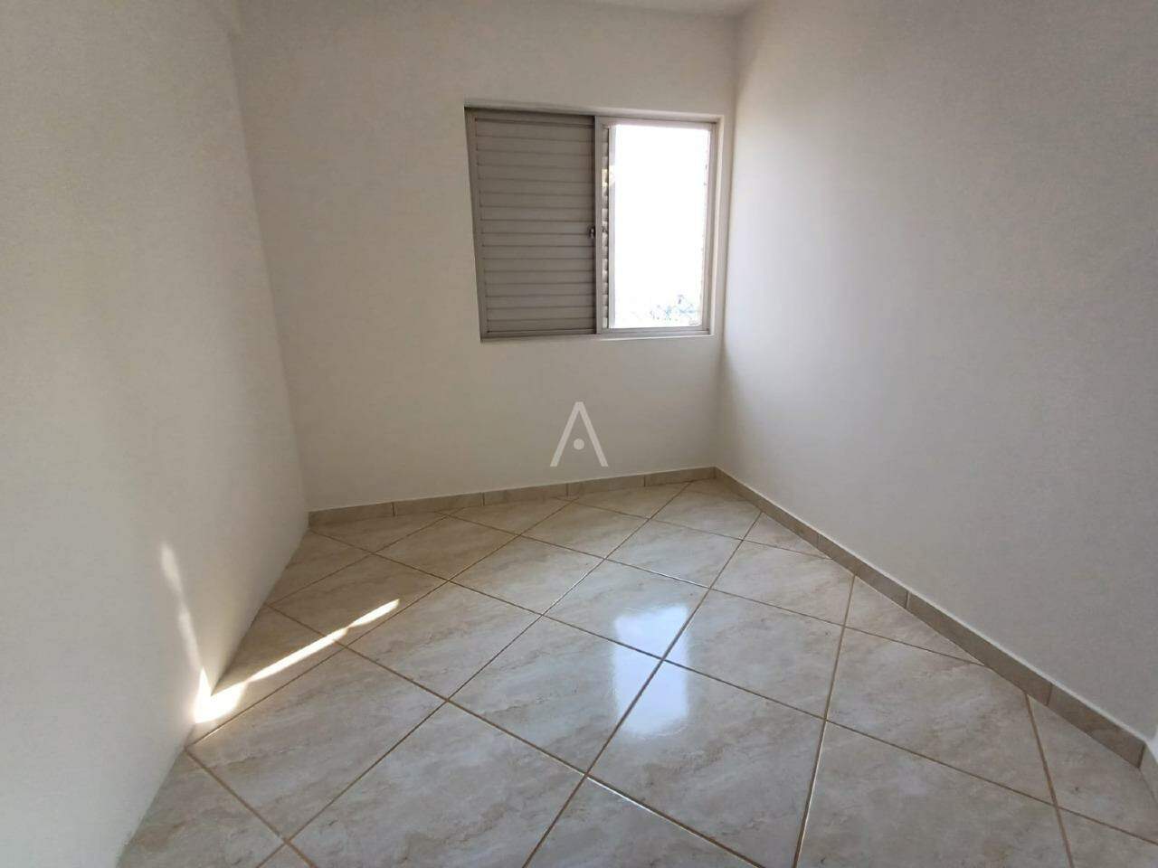 Apartamento para para aluguel no Bairro CENTRO em CASCAVEL: