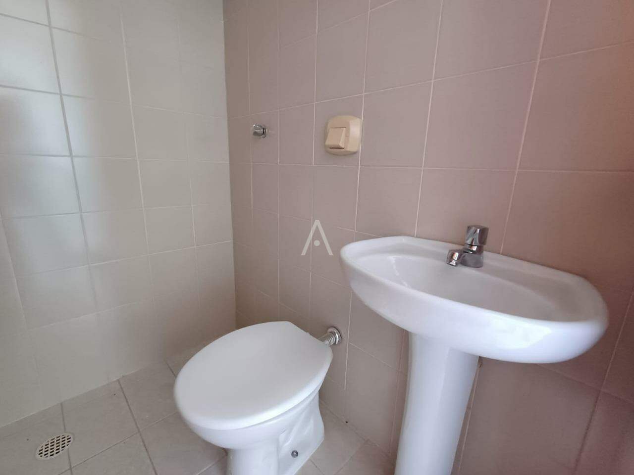 Apartamento para para aluguel no Bairro CENTRO em CASCAVEL: