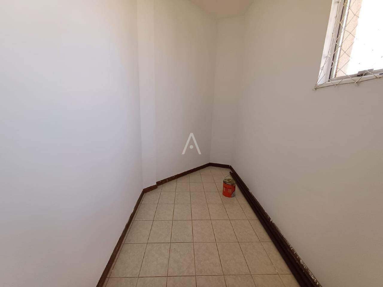 Apartamento para para aluguel no Bairro CENTRO em CASCAVEL: