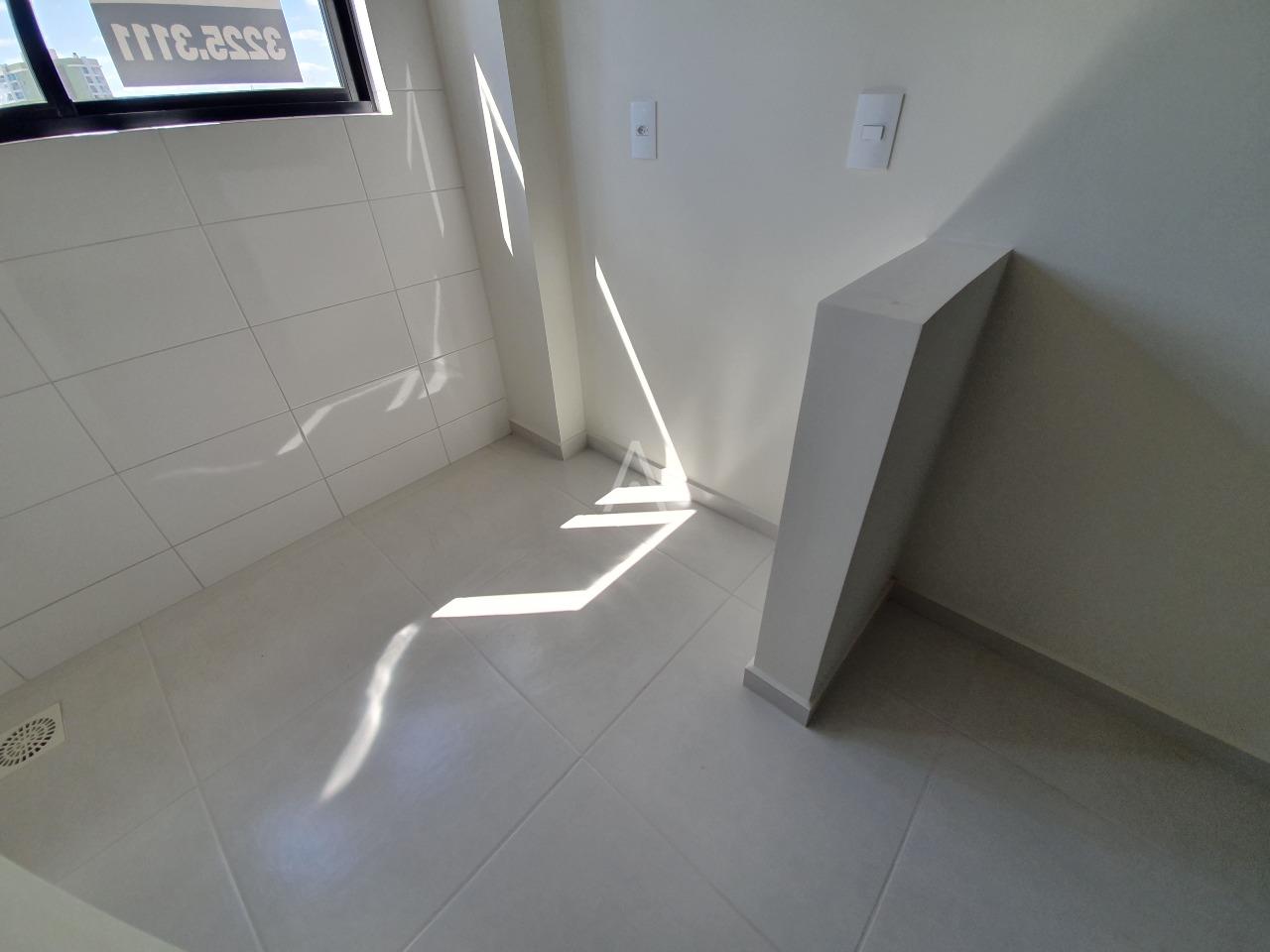 Apartamento para à venda no Bairro REGIAO DO LAGO em CASCAVEL: 