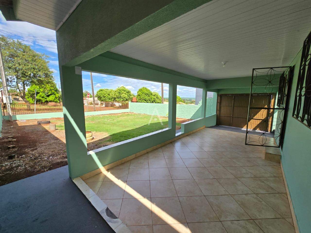 Casa Residencial para à venda no Bairro Ouro Verde do Oeste em OURO VERDE DO OESTE: 
