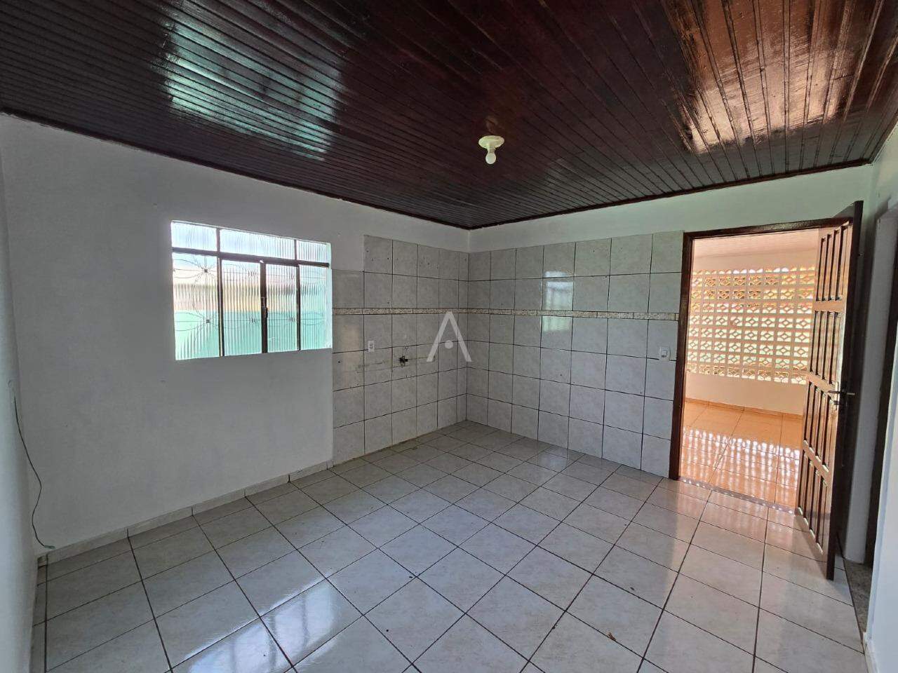 Casa Residencial para à venda no Bairro Ouro Verde do Oeste em OURO VERDE DO OESTE: 