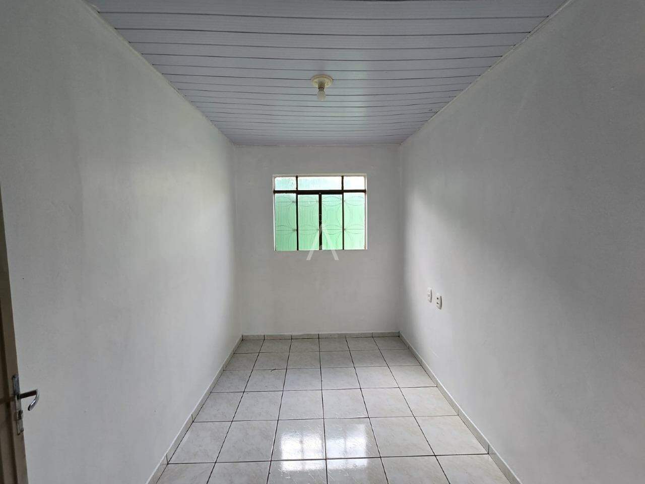 Casa Residencial para à venda no Bairro Ouro Verde do Oeste em OURO VERDE DO OESTE: 