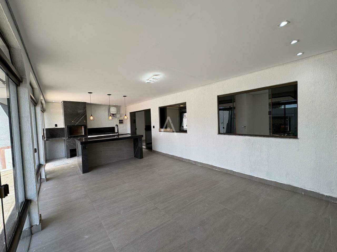 Casa Residencial para à venda no Bairro SANTA FELICIDADE em CASCAVEL: 