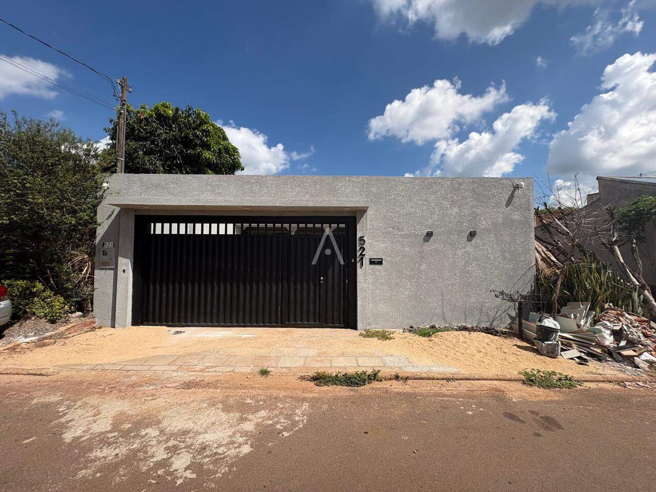 Casa Residencial para à venda no Bairro SANTA FELICIDADE em CASCAVEL: