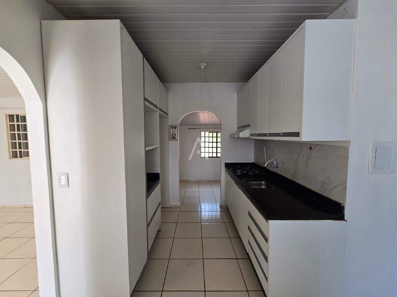 Casa Residencial para para aluguel no Bairro JARDIM COOPAGRO em TOLEDO: 