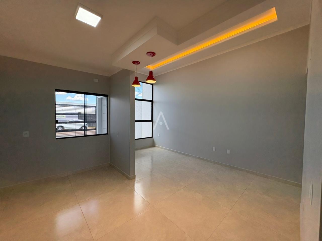 Casa Residencial para à venda no Bairro FLORESTA em CASCAVEL: 