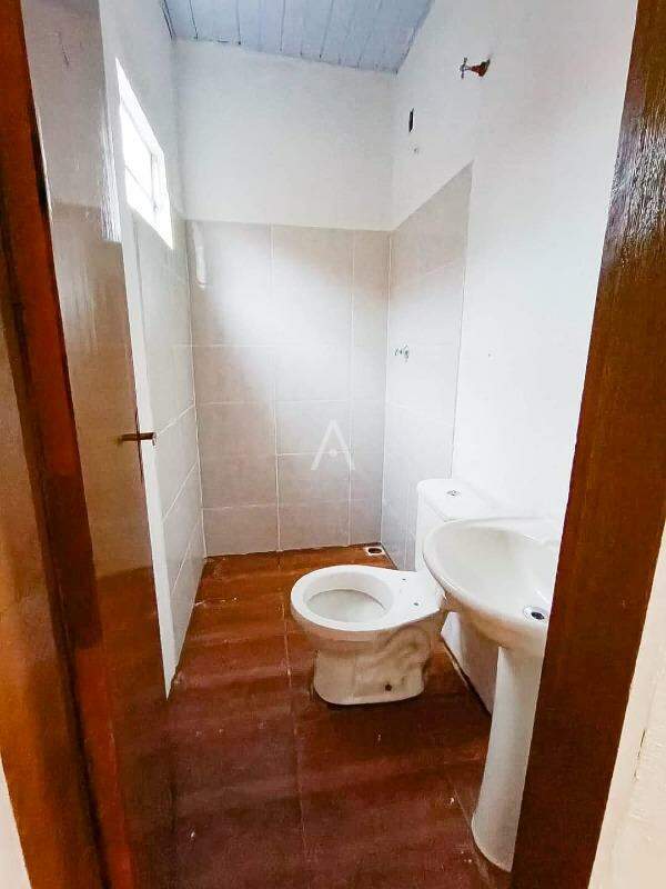 Casa Residencial para à venda no Bairro PARQUE VERDE em CASCAVEL: 