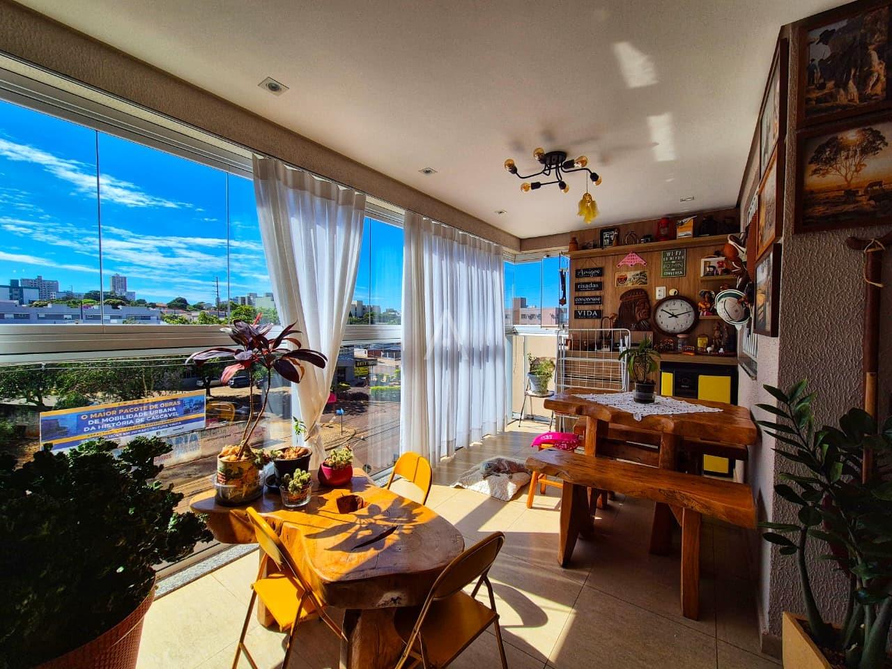 Apartamento para à venda no Bairro COQUEIRAL em CASCAVEL: 