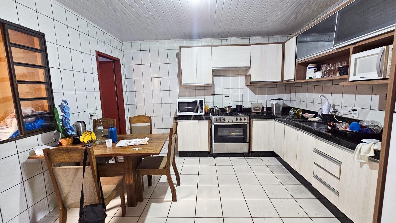 Casa Residencial para à venda no Bairro ALTO ALEGRE em CASCAVEL: 