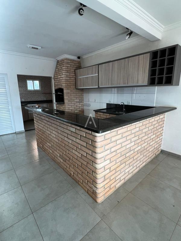 Sobrado para à venda no Bairro PERIOLO em CASCAVEL: 