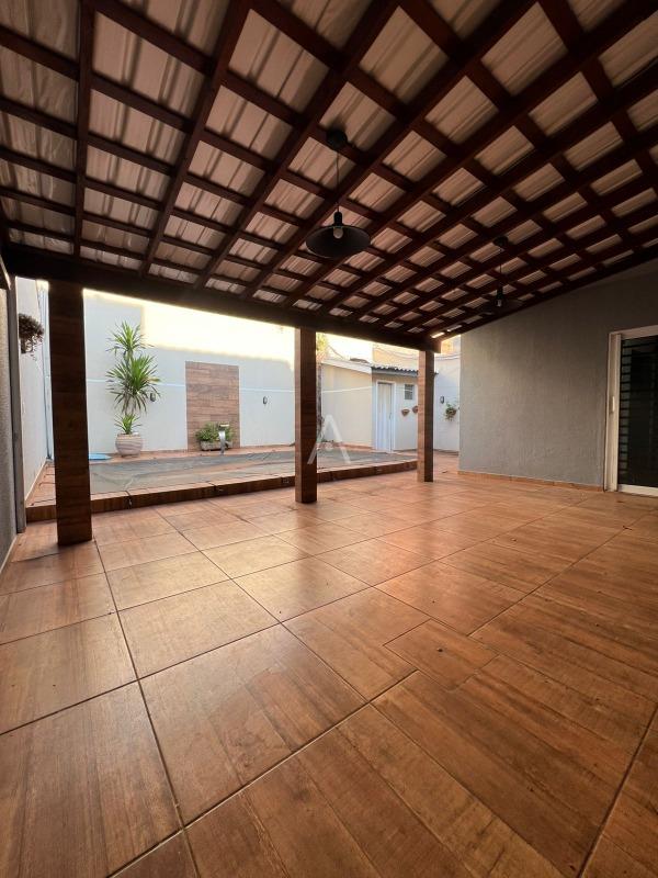 Sobrado para à venda no Bairro PERIOLO em CASCAVEL: 