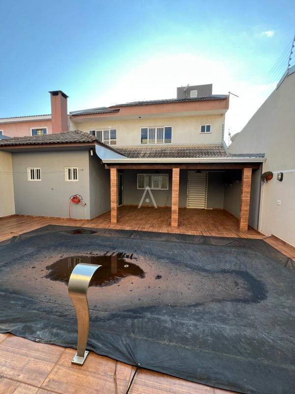 Sobrado para à venda no Bairro PERIOLO em CASCAVEL: 