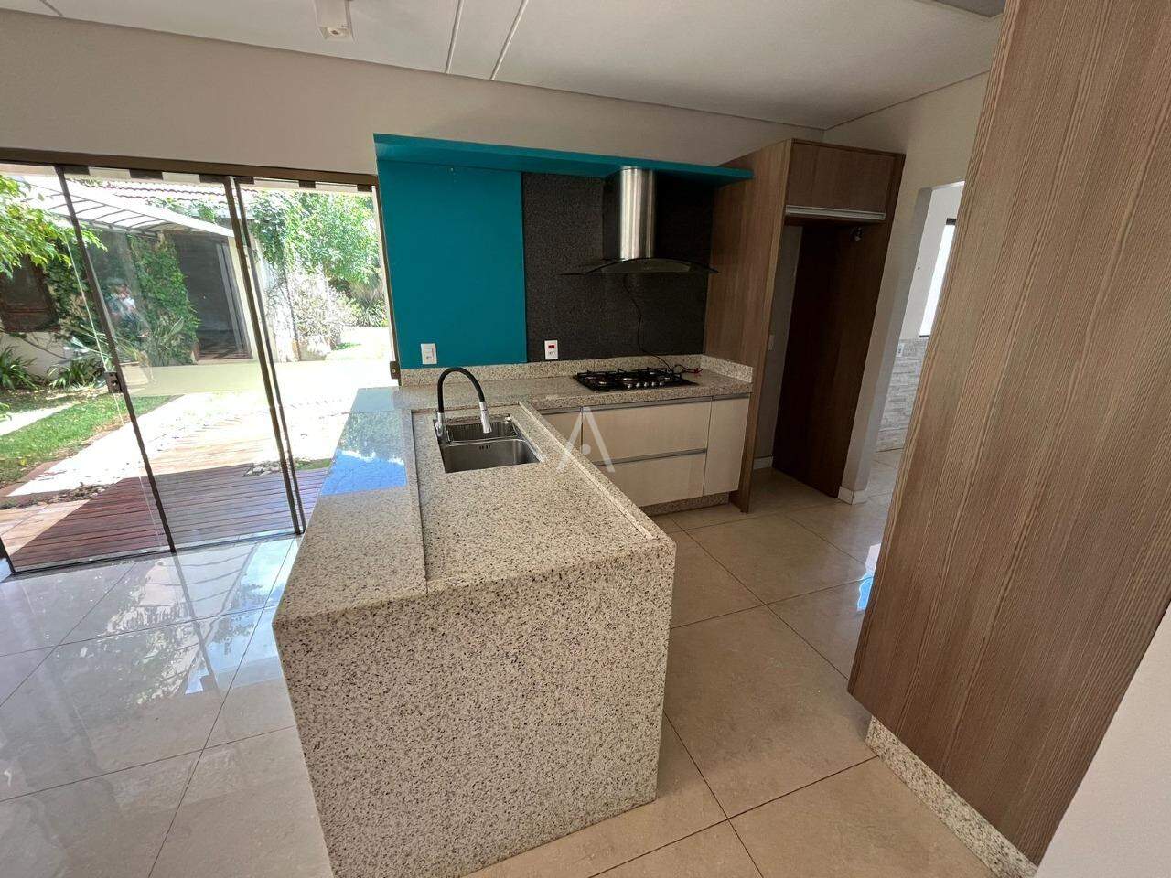 Casa Comercial para para aluguel no Bairro CENTRO em TOLEDO: 