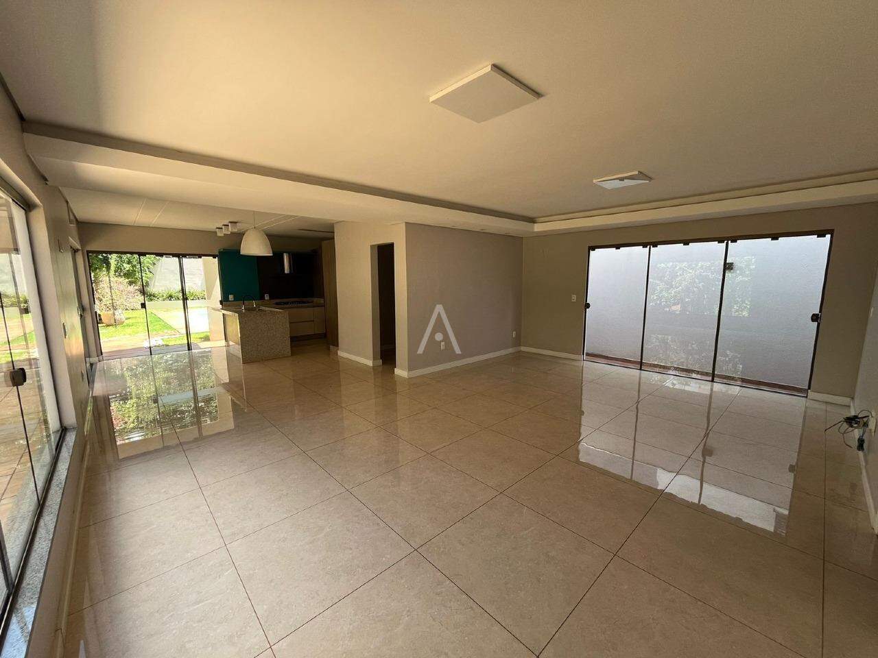 Casa Comercial para para aluguel no Bairro CENTRO em TOLEDO: 