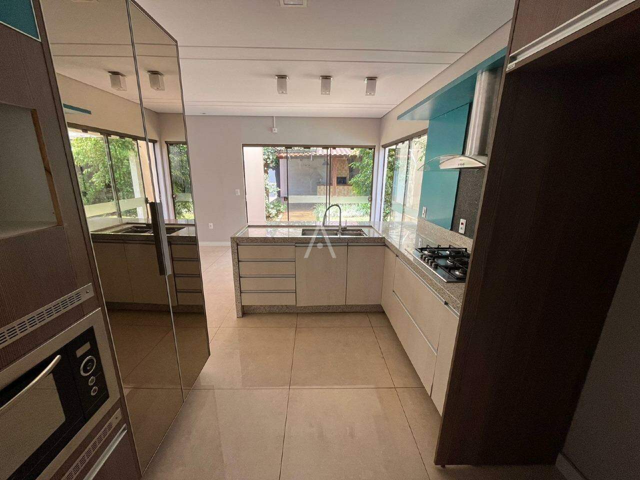 Casa Comercial para para aluguel no Bairro CENTRO em TOLEDO: 