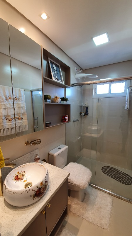 Apartamento para à venda no Bairro MARIA LUIZA em CASCAVEL: 