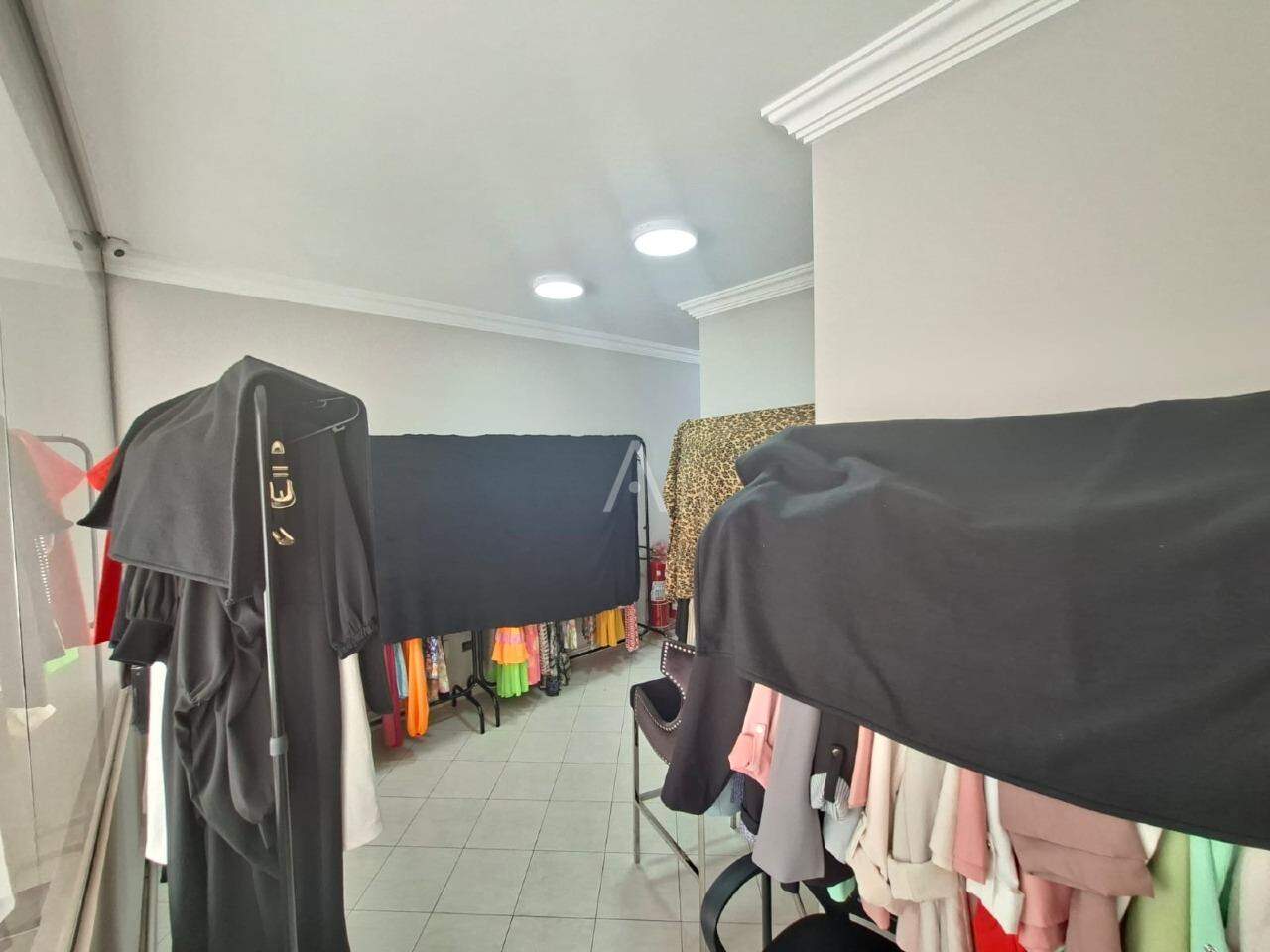 Sala Comercial para para aluguel no Bairro CENTRO em CASCAVEL: 