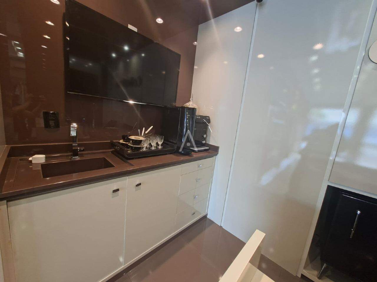 Sala Comercial para para aluguel no Bairro CENTRO em CASCAVEL: 