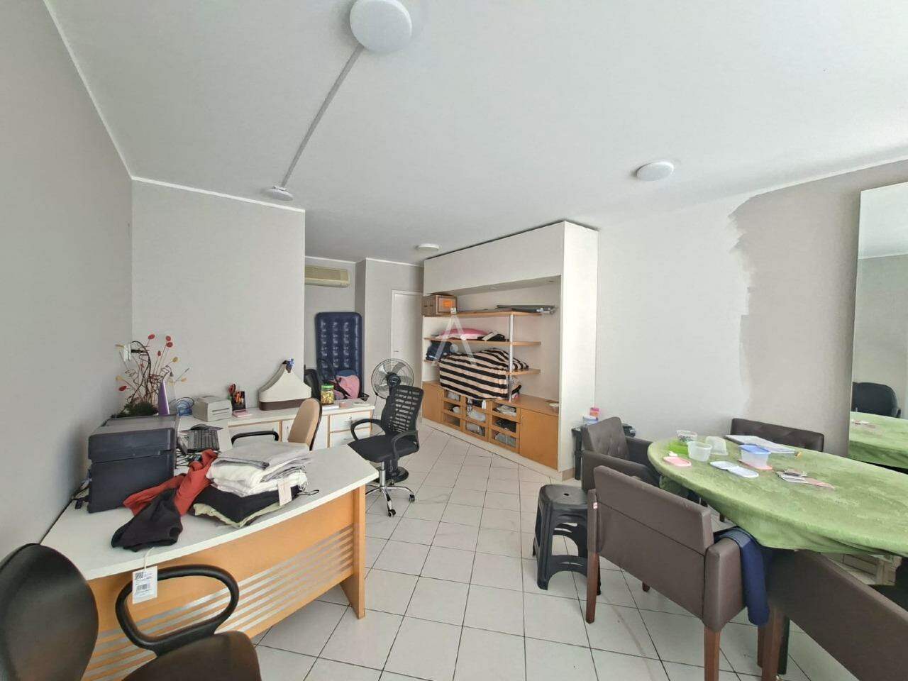 Sala Comercial para para aluguel no Bairro CENTRO em CASCAVEL: 