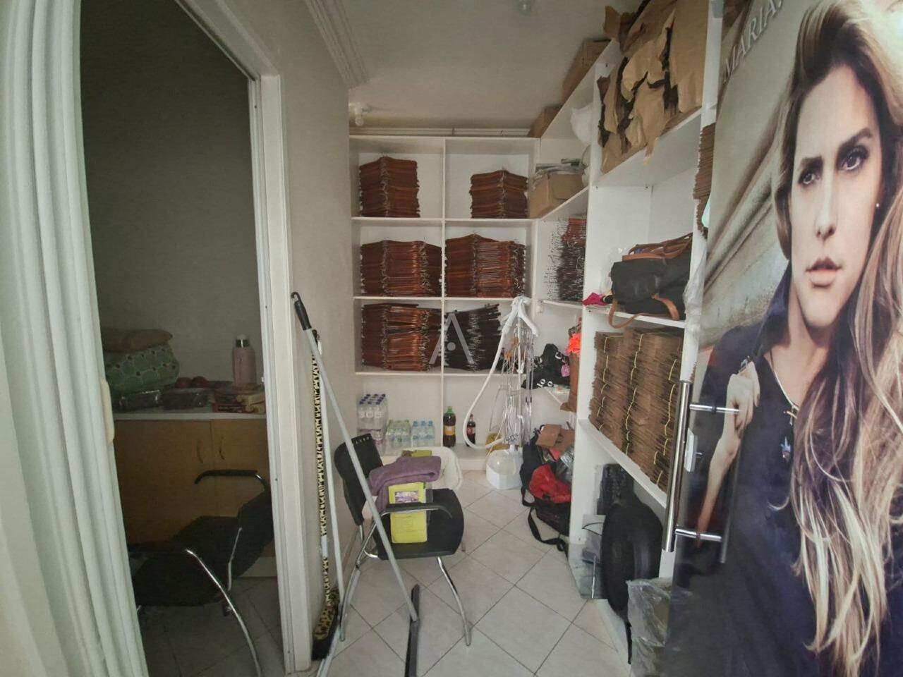 Sala Comercial para para aluguel no Bairro CENTRO em CASCAVEL: 