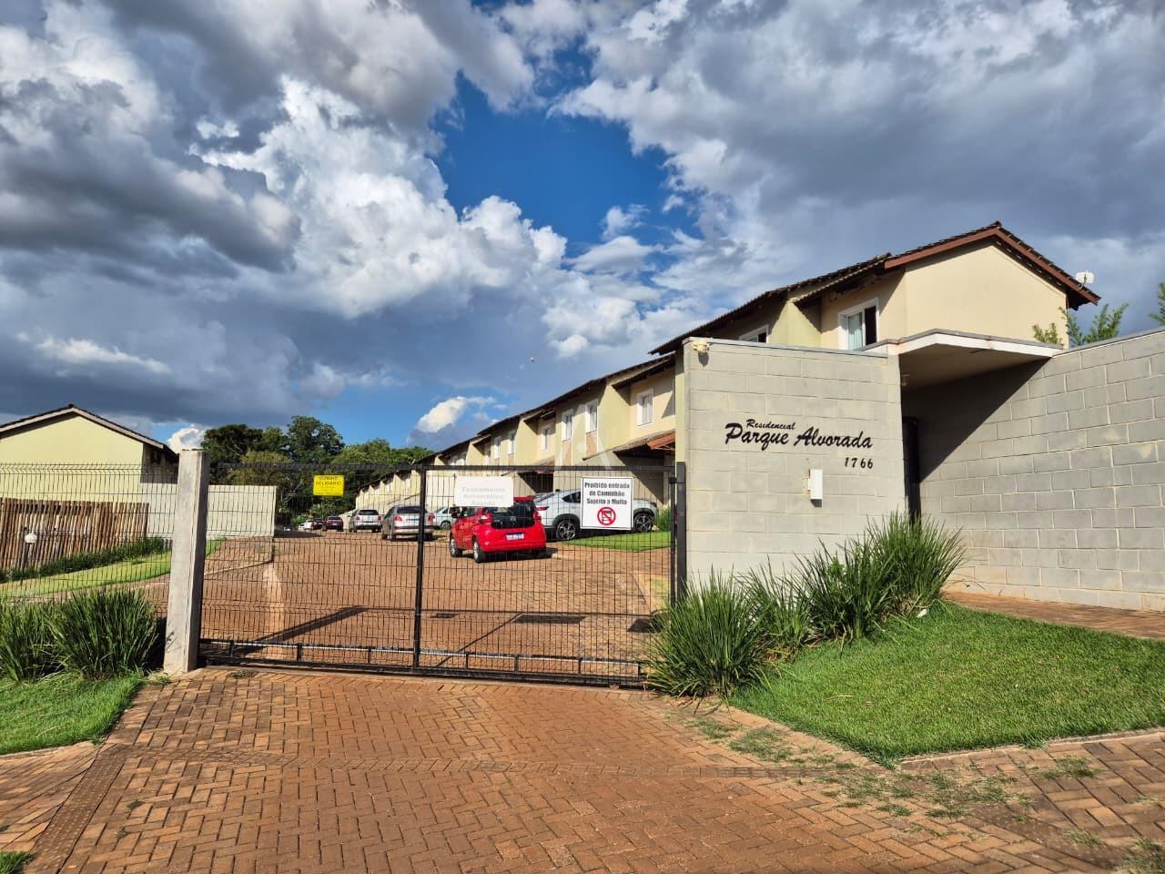 Sobrado para à venda no Bairro BRASILIA em CASCAVEL: