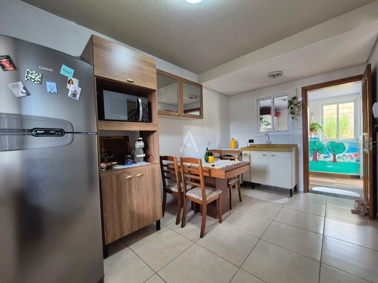 Sobrado para à venda no Bairro BRASILIA em CASCAVEL: