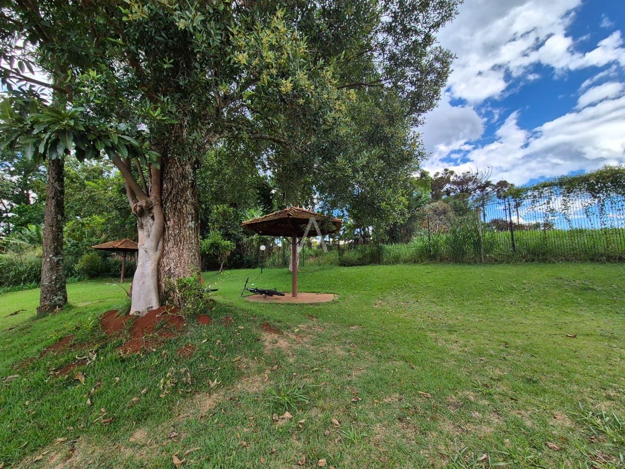 Sobrado para à venda no Bairro BRASILIA em CASCAVEL: