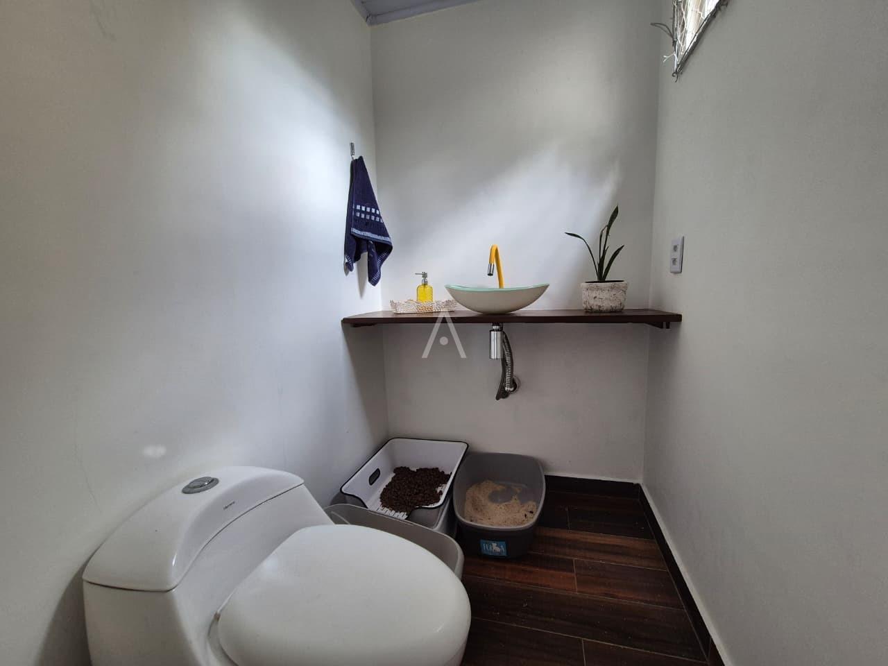 Sobrado para à venda no Bairro BRASILIA em CASCAVEL: