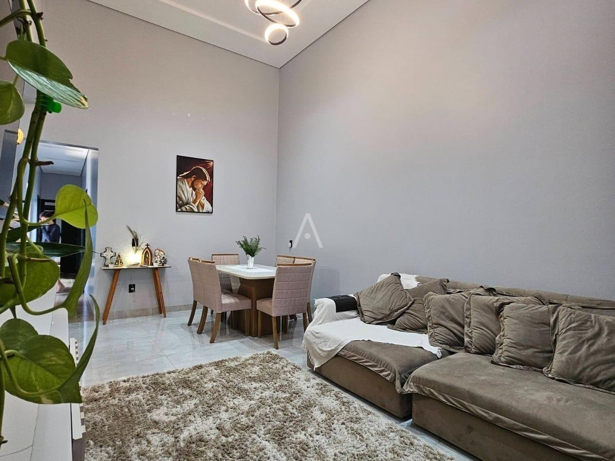 Casa Residencial para à venda no Bairro JARDIM PANORAMA em TOLEDO: 