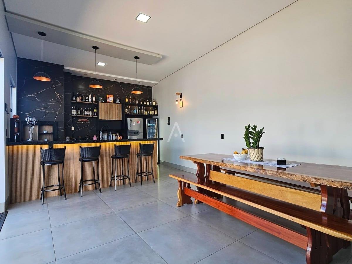 Casa Residencial para à venda no Bairro JARDIM PANORAMA em TOLEDO: 