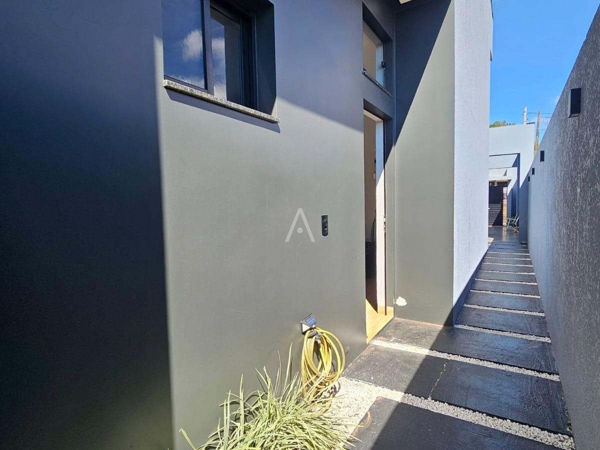 Casa Residencial para à venda no Bairro JARDIM PANORAMA em TOLEDO: 