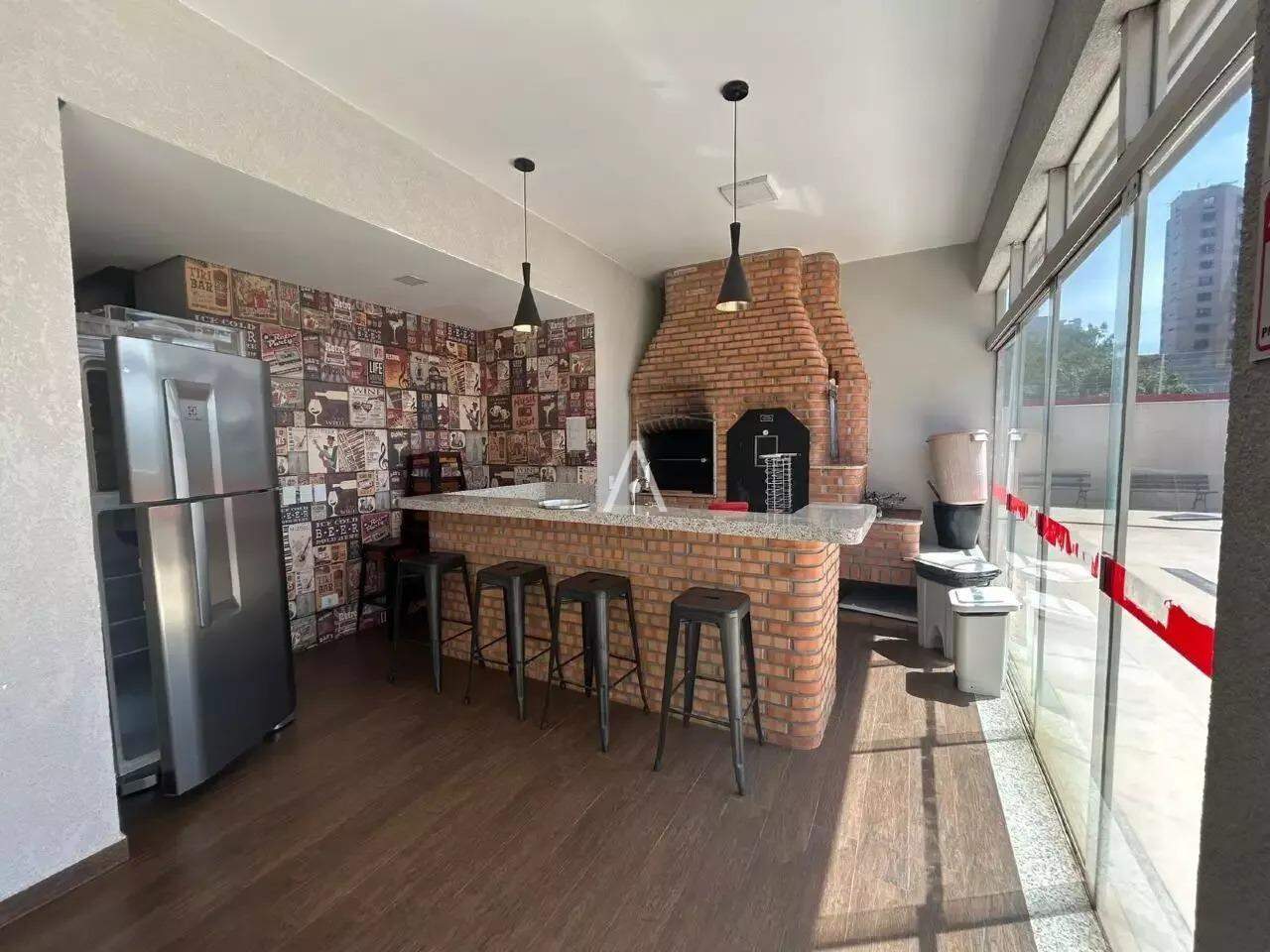 Apartamento para para aluguel no Bairro CENTRO em CASCAVEL: 