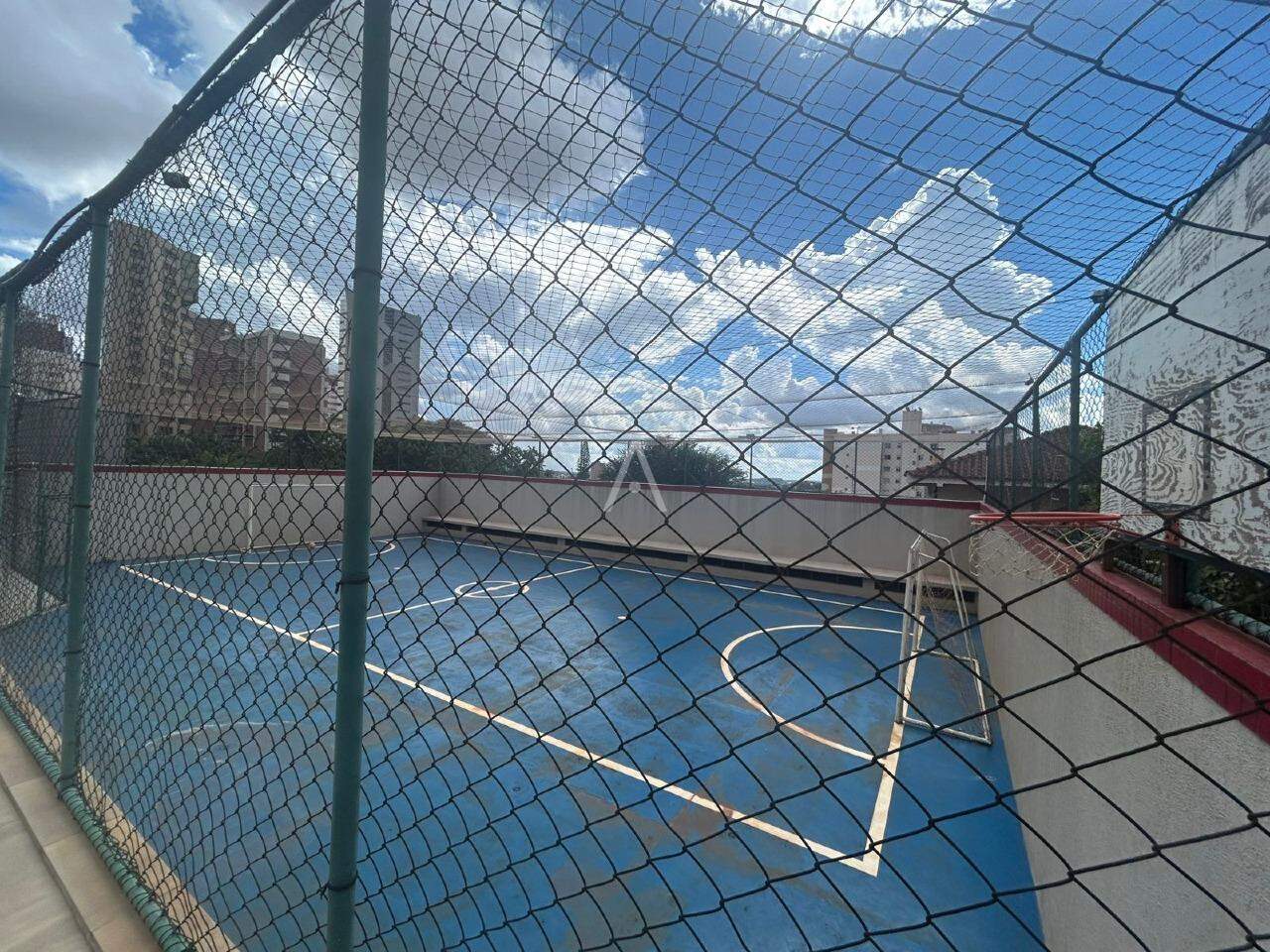 Apartamento para para aluguel no Bairro CENTRO em CASCAVEL: 