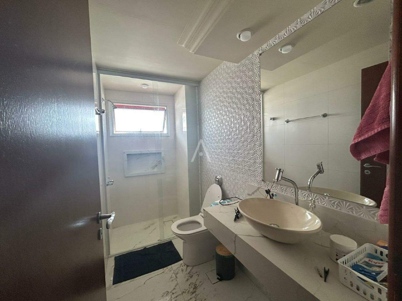 Apartamento para para aluguel no Bairro CENTRO em CASCAVEL: 