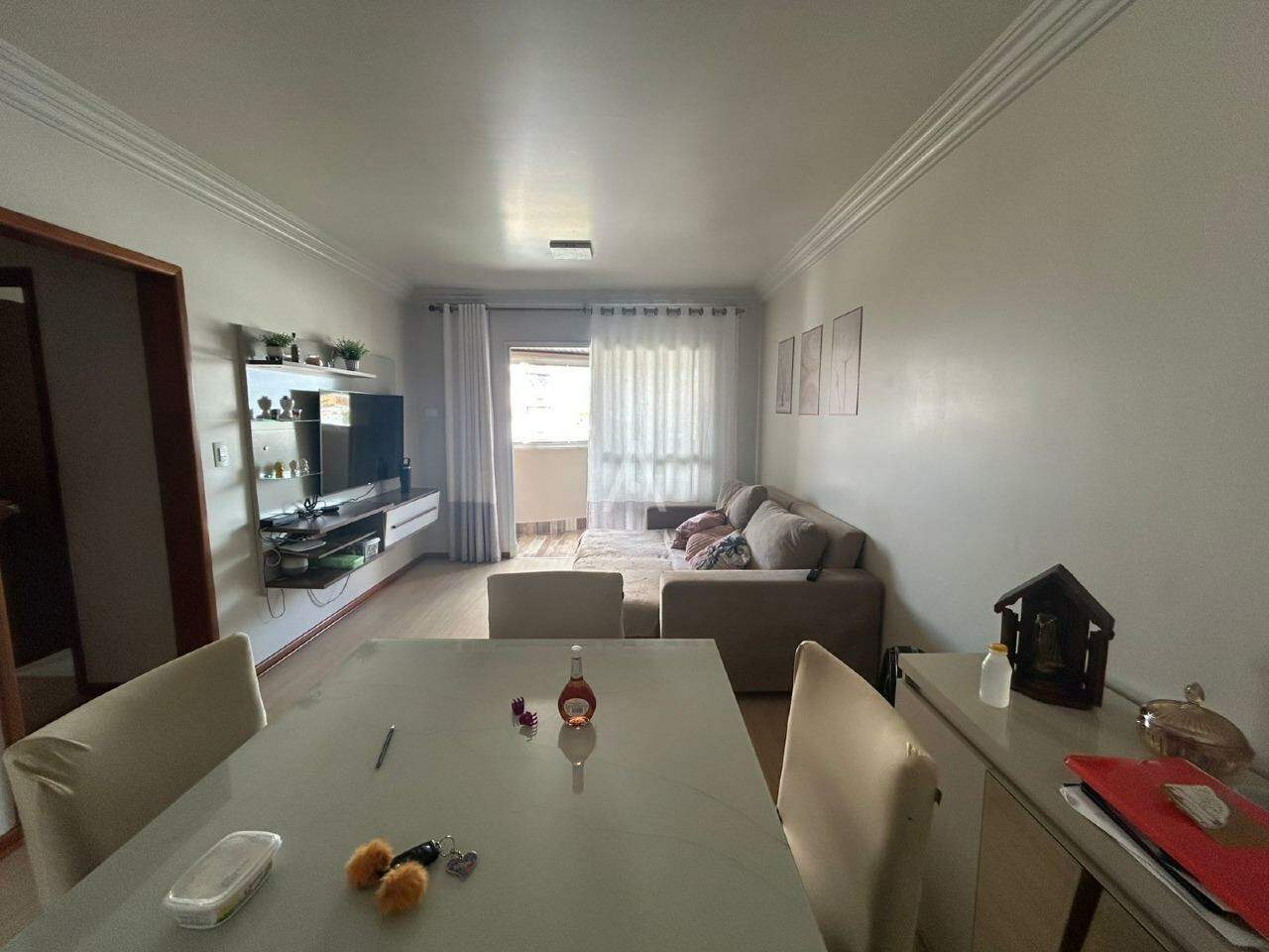 Apartamento para para aluguel no Bairro CENTRO em CASCAVEL: 