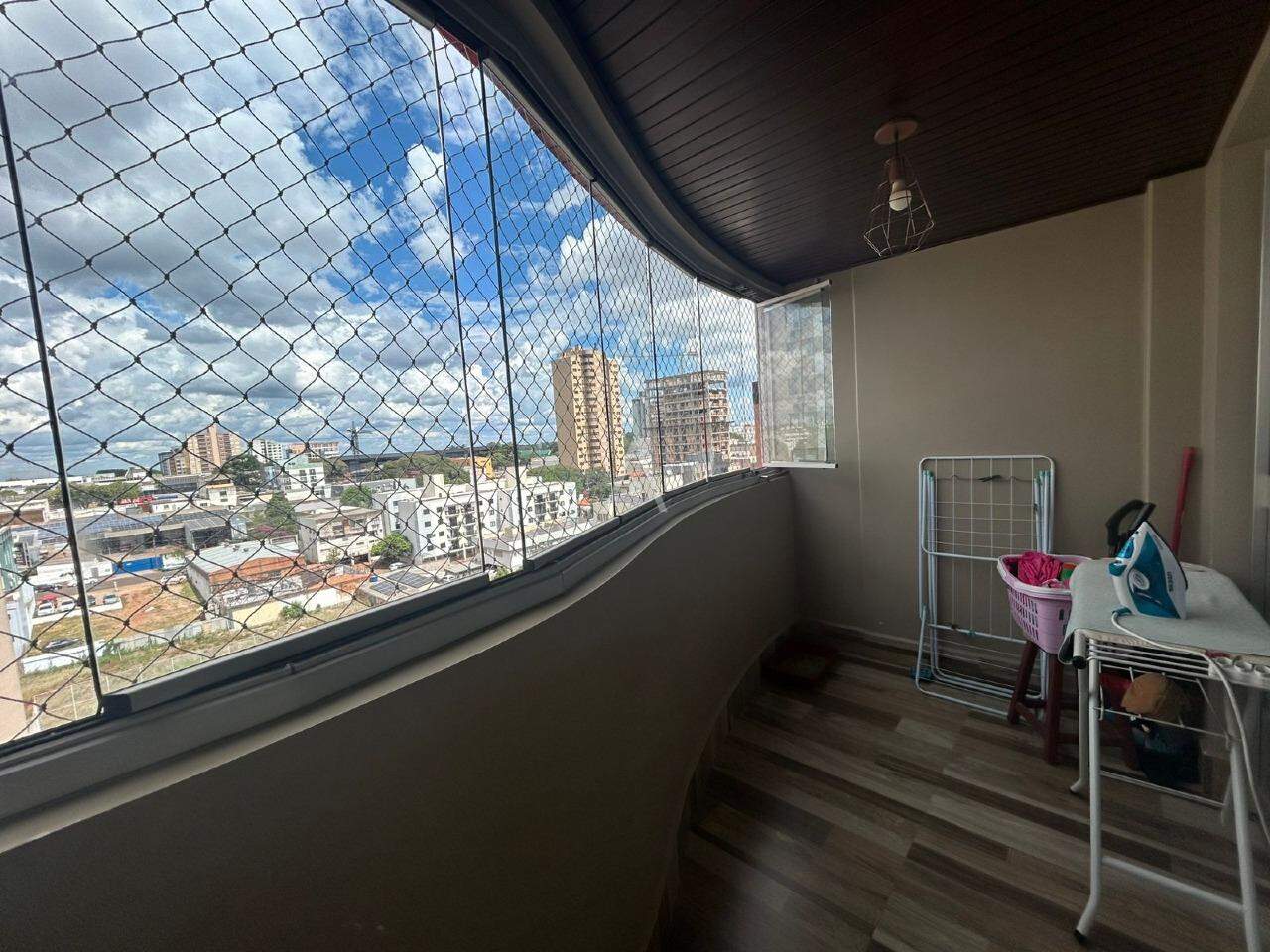 Apartamento para para aluguel no Bairro CENTRO em CASCAVEL: 
