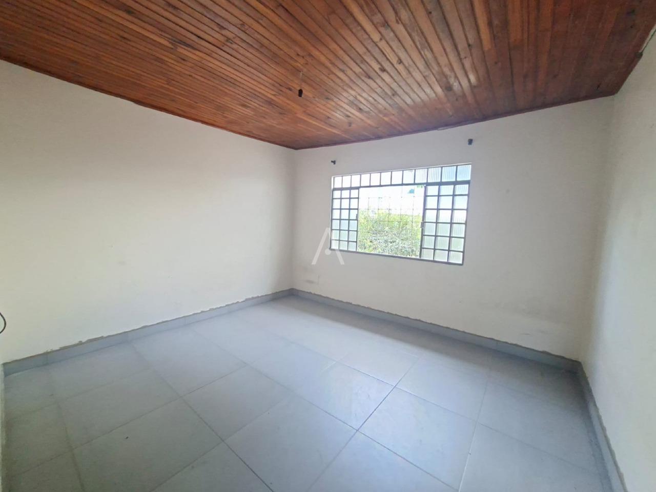 Casa Residencial para para aluguel no Bairro ALTO ALEGRE em CASCAVEL: 