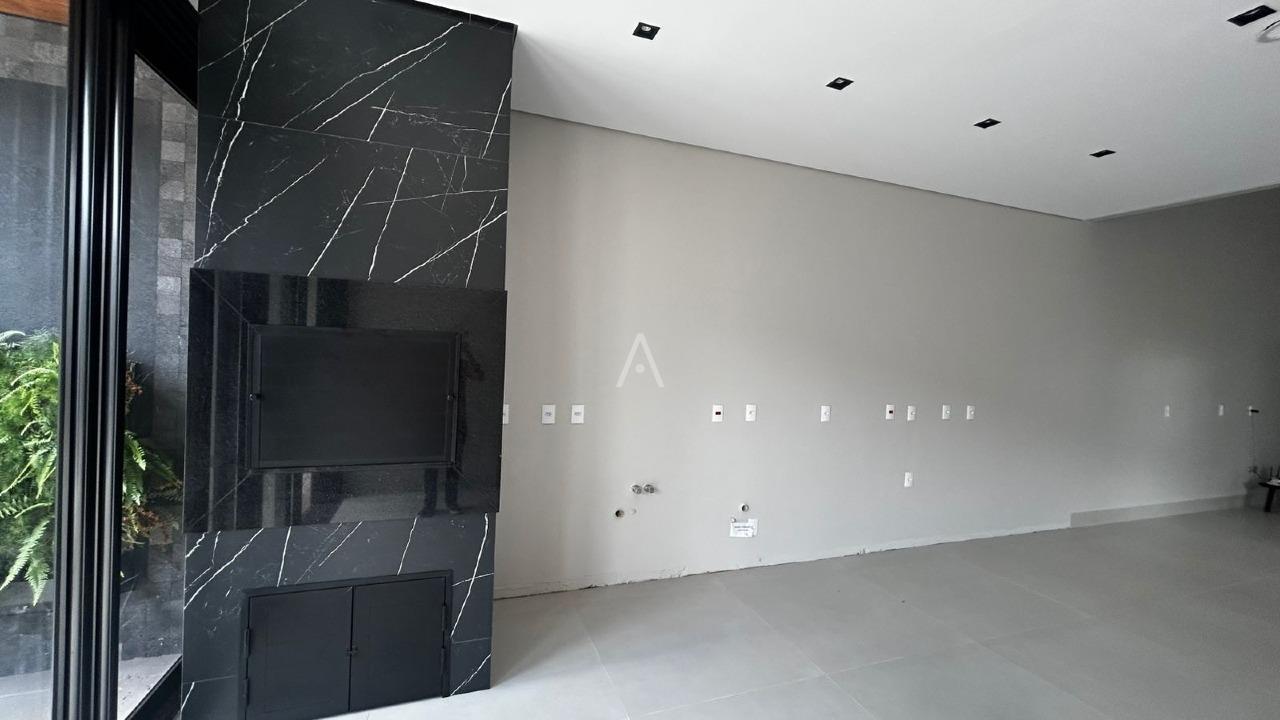 Casa Residencial para à venda no Bairro CANADA em CASCAVEL: 